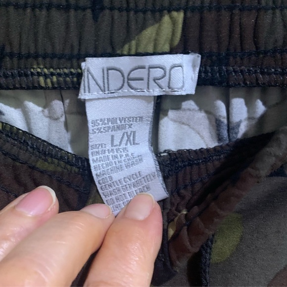 NEW Indero Joggers Camo Stretchy Loungewear Joggers Size L/XL - Picture 5 of 9